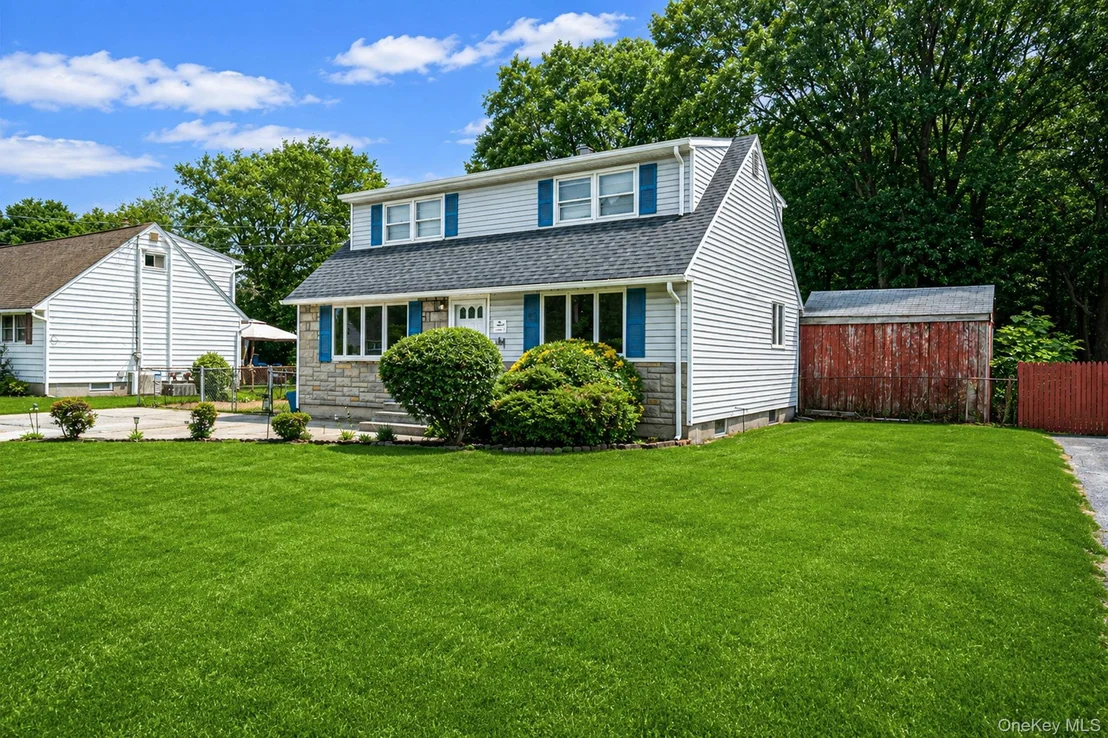 Photo of 146 Dawn Drive
