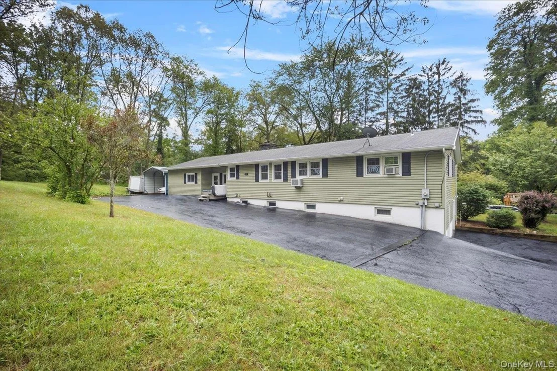 Photo of 7 Hujay Terrace