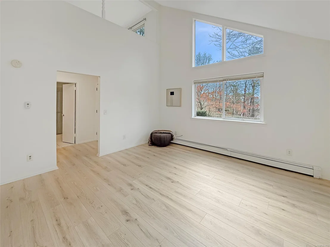 Photo of 16 Peconic Road