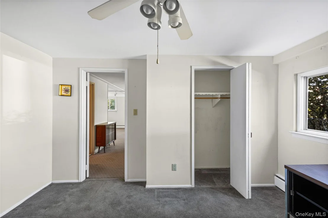 Photo of 37 Evergreen Avenue