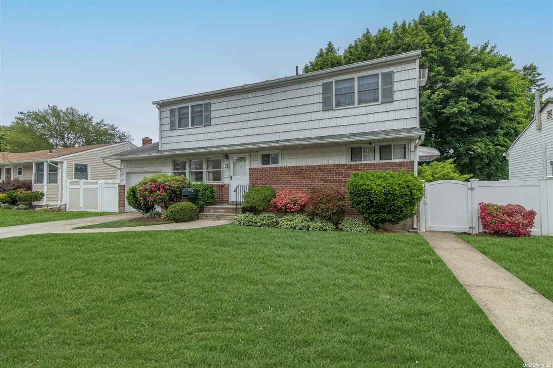Photo of 5 Crescent Drive