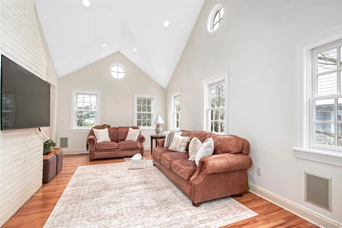 Photo of 52 Intervale Place