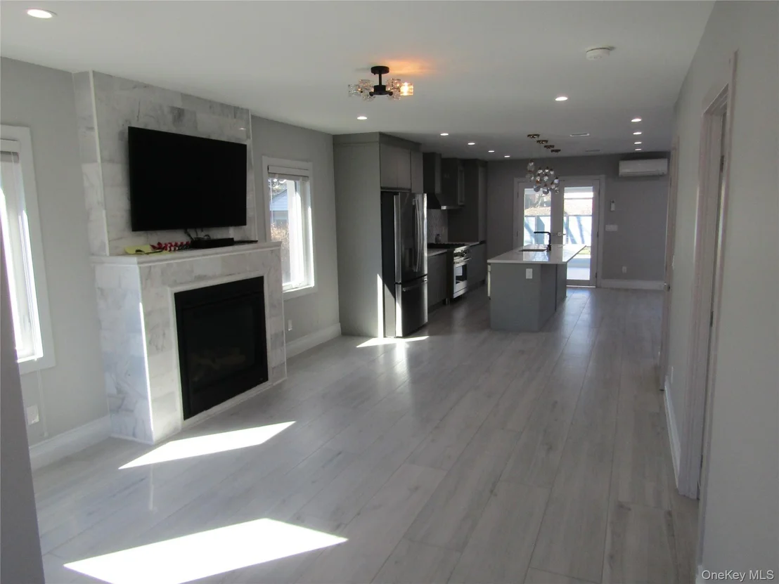 Photo of 89 Kenneth Place