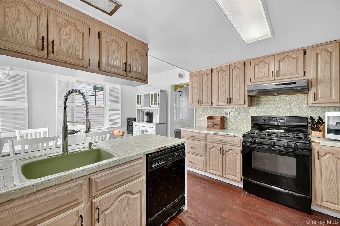 Photo of 448 First Avenue
