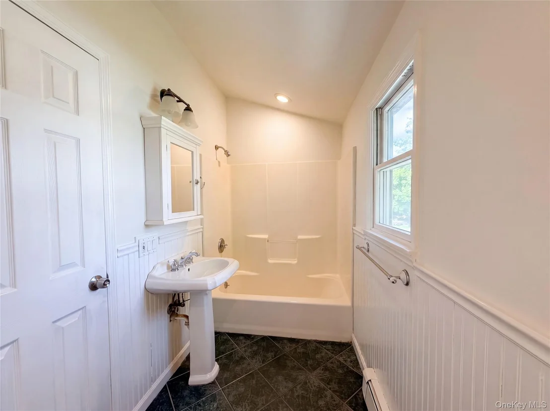 Photo of 43 Highland Avenue