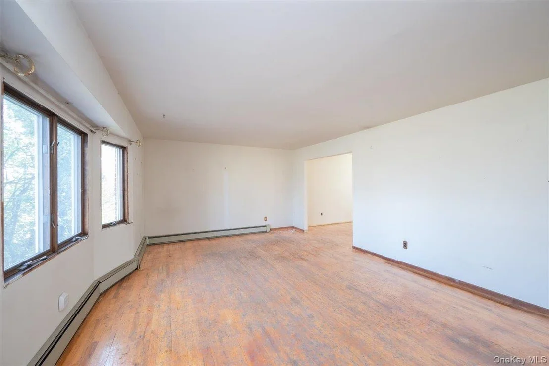 Photo of 22 Oak Lane