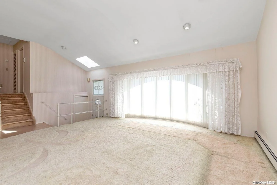 Photo of 2897 Harbor Road