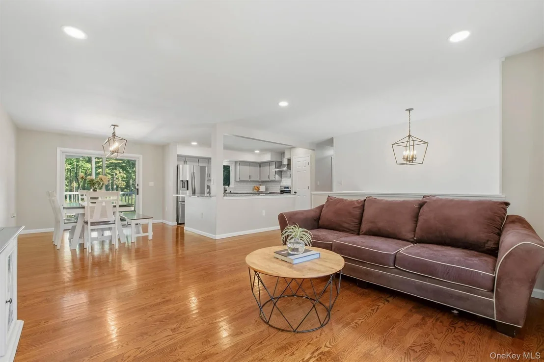 Photo of 13 Slate Hill Drive