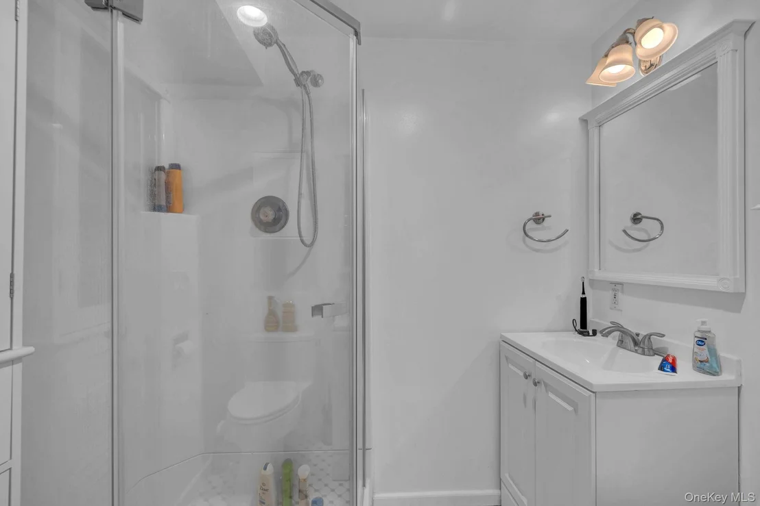 Photo of 128 Kentview Drive