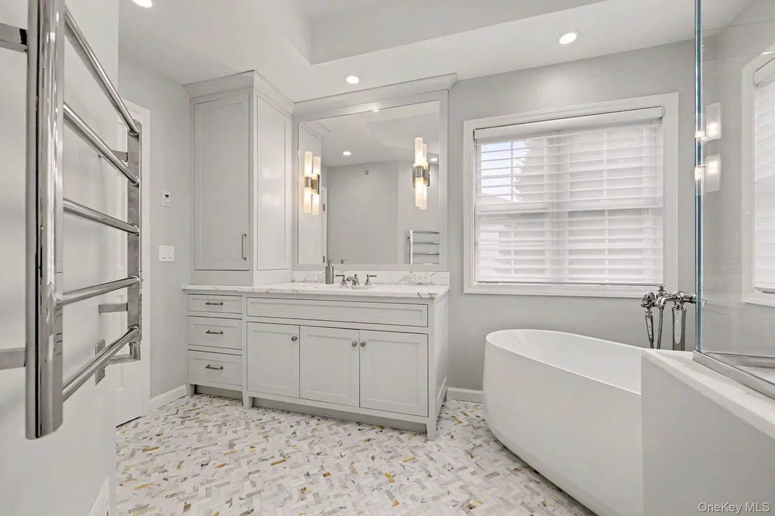 Photo of 32 Valimar Boulevard