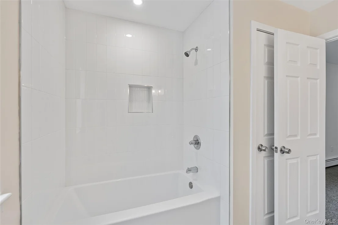 Photo of 2 Shadowbrook Lane