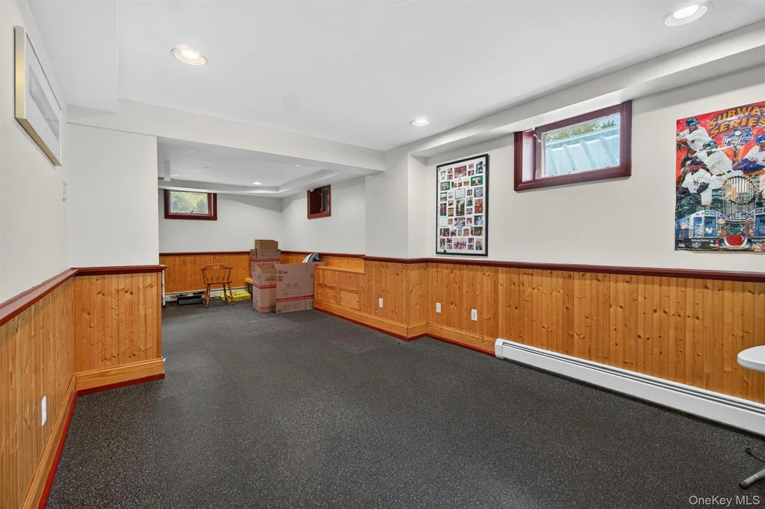 Photo of 8 Twin Spring Lane
