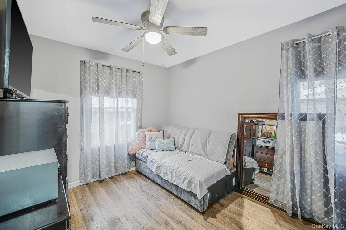 Photo of 9 Maple Road