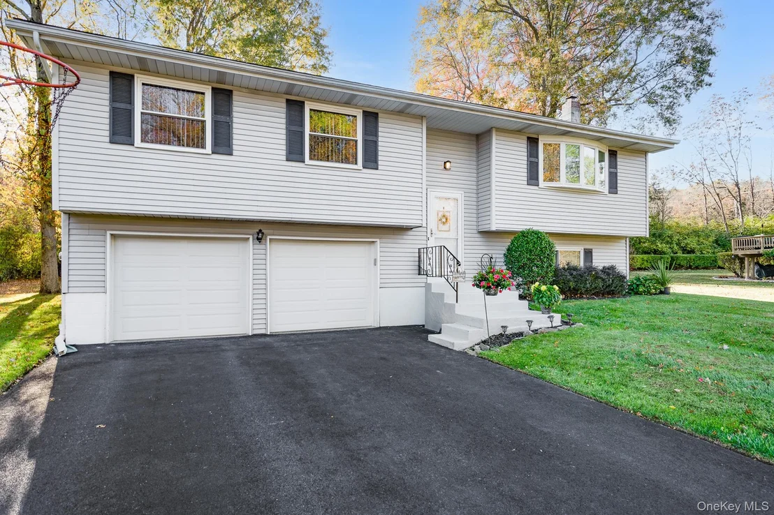 Photo of 8 Nicole Drive