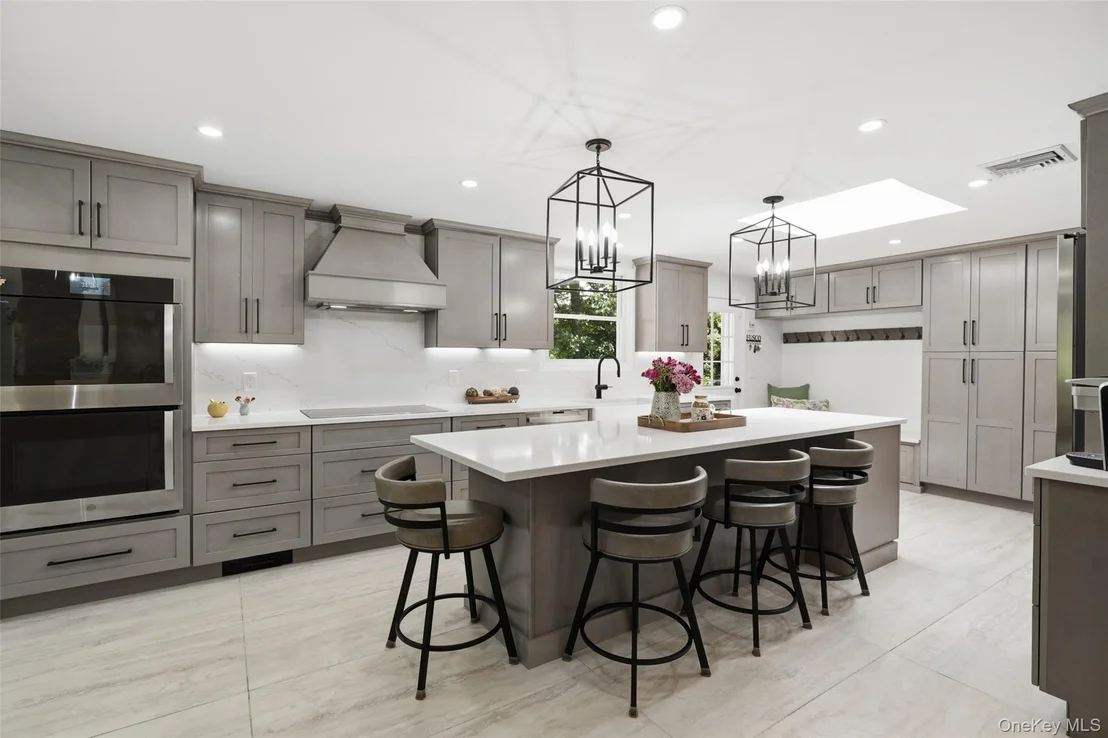 Photo of 1 Annarock Drive