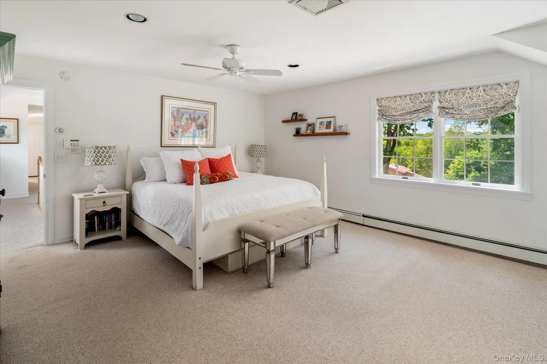 Photo of 12 Sun Hill Road