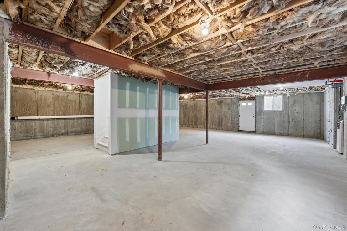 Photo of 1750 Henry Road