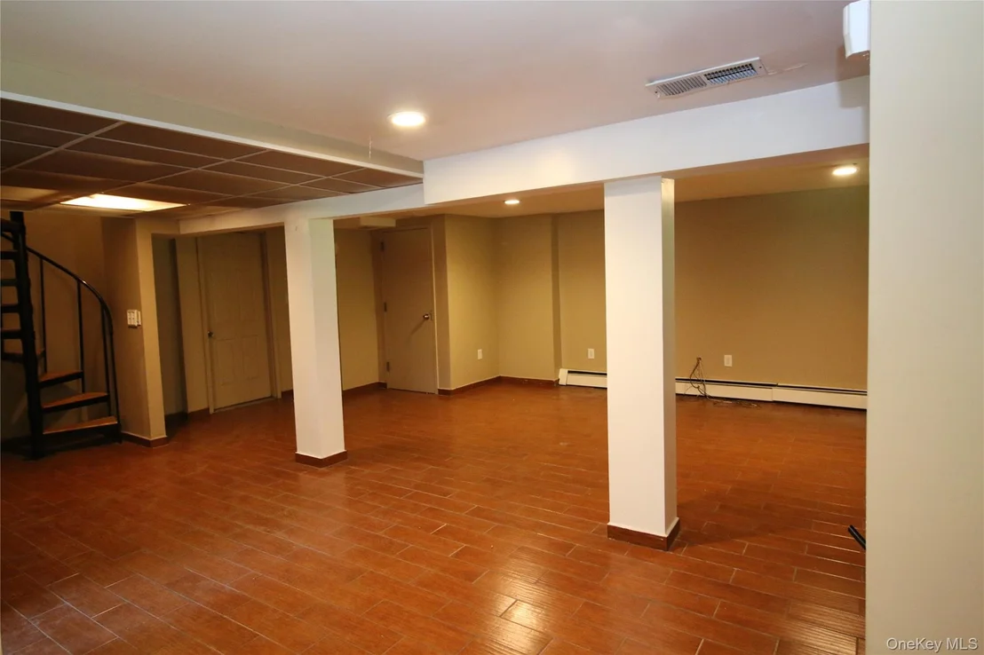 Photo of 58 Kentview Drive