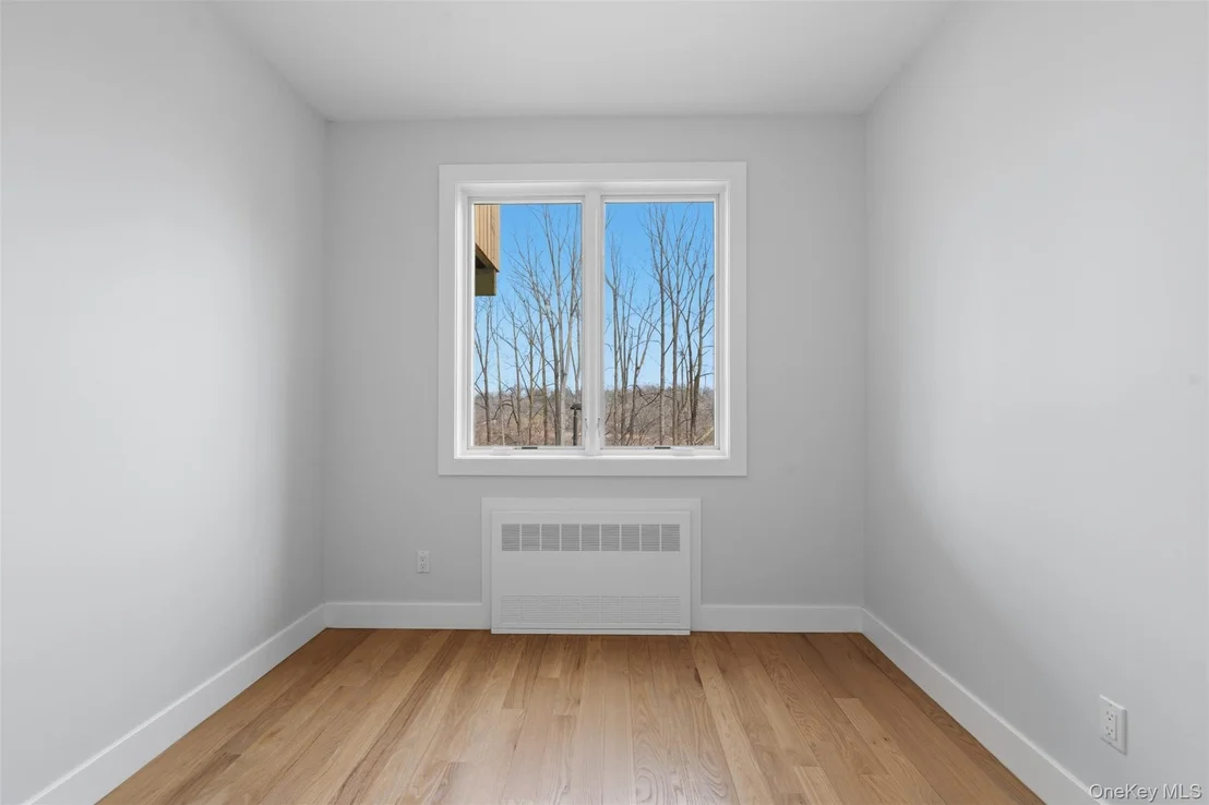 Photo of Unit 321 at 7 Valley Way