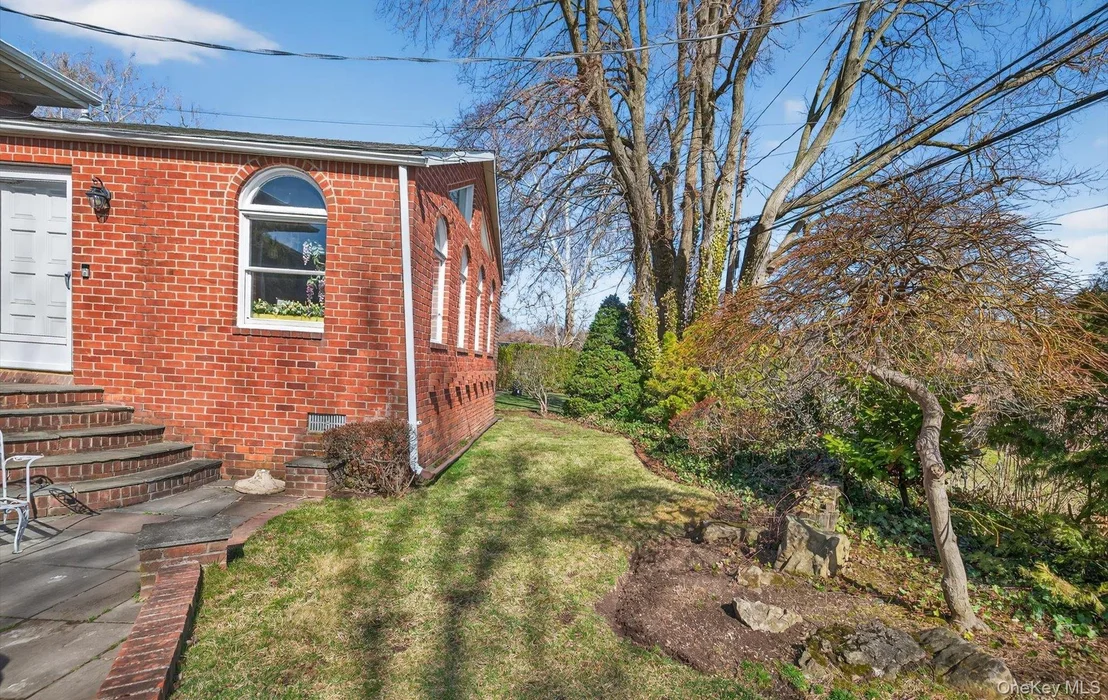 Photo of 7 Carling Drive