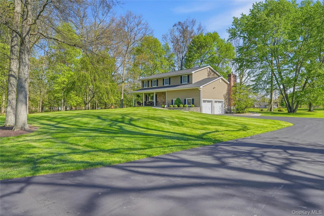 Photo of 36 River Glen Road