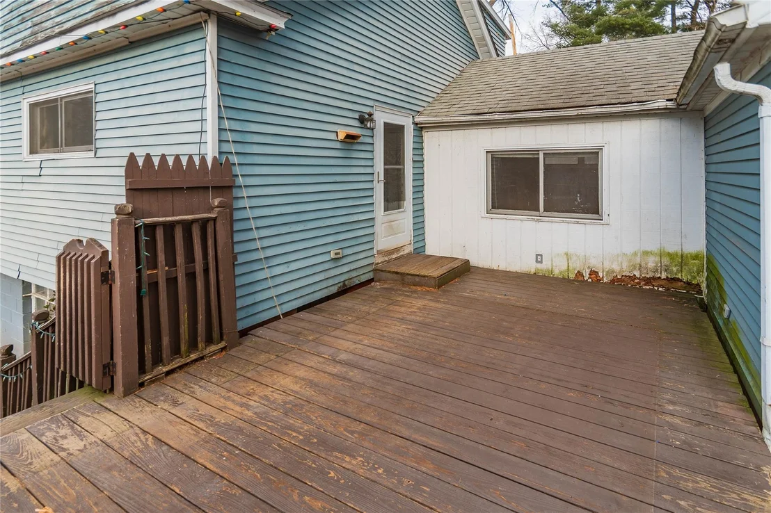 Photo of 20 Shirley Avenue