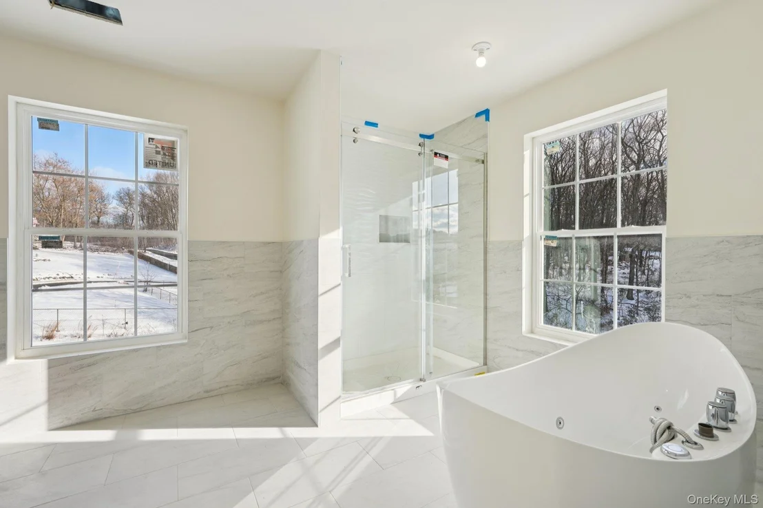 Photo of 14 Vargas (AKA 70 Jessup Ln) Circle