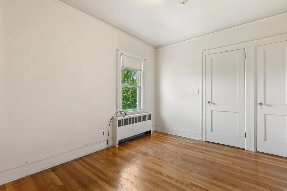 Photo of 98 Westlake Drive