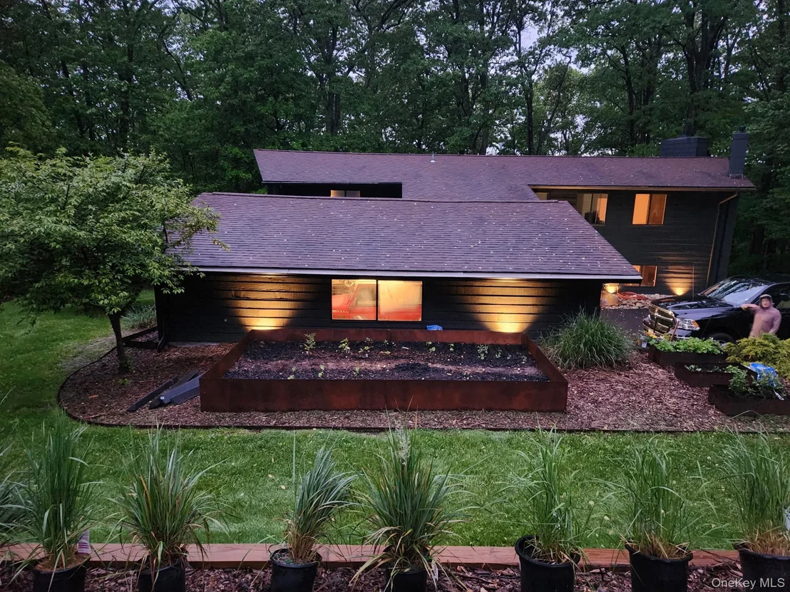 Photo of 4 Mountain Brook Road