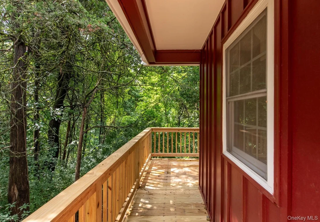 Photo of 33 Horizon Hill Drive