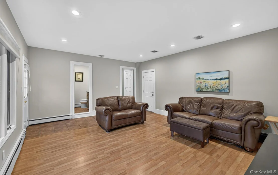 Photo of 40 Pittoni Drive