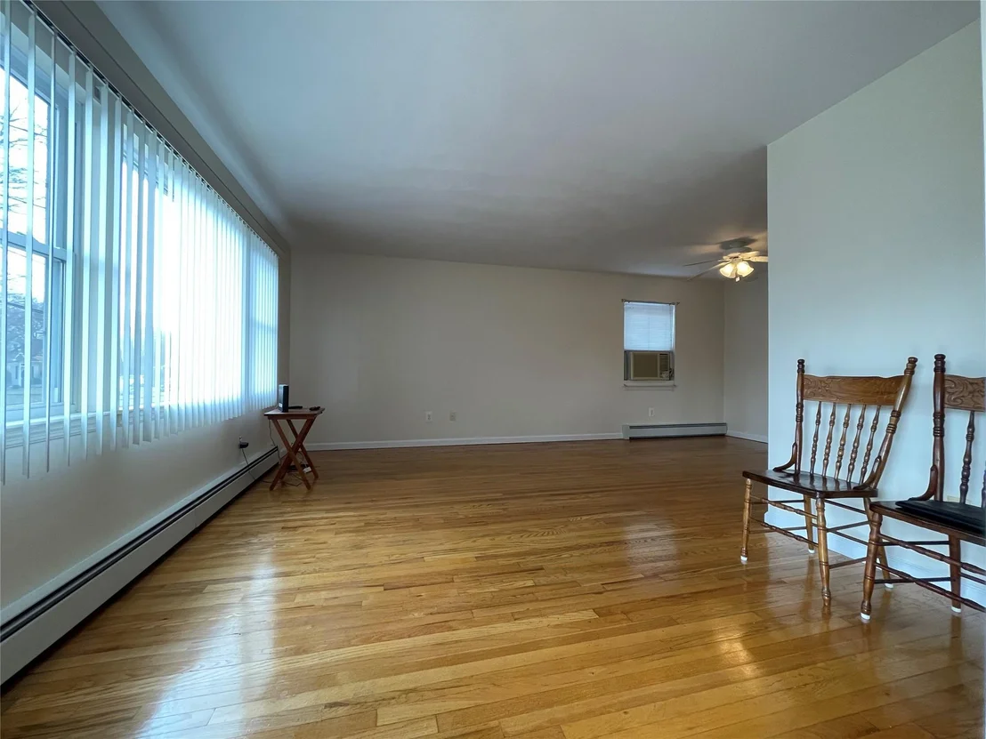 Photo of 1655 Lewis Road