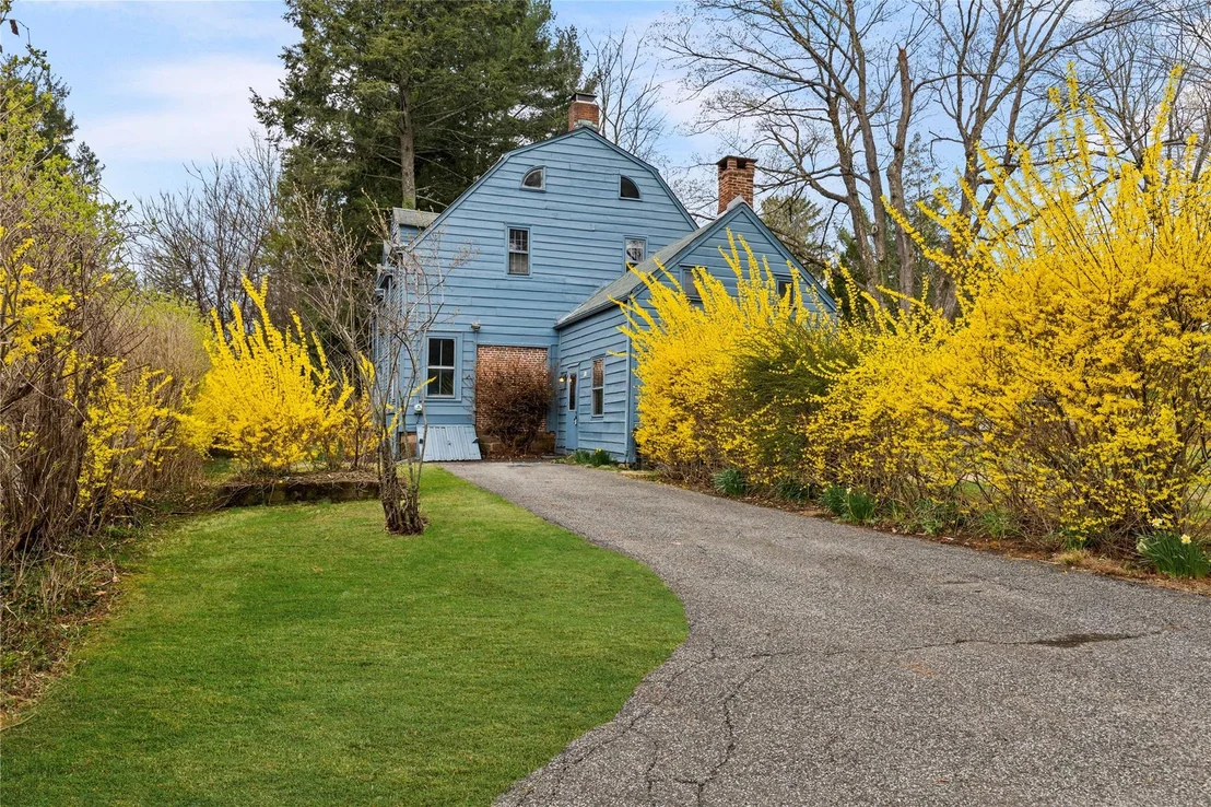 Photo of 17 Old Mill Road