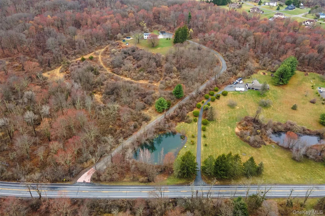Photo of 2146 Route 55