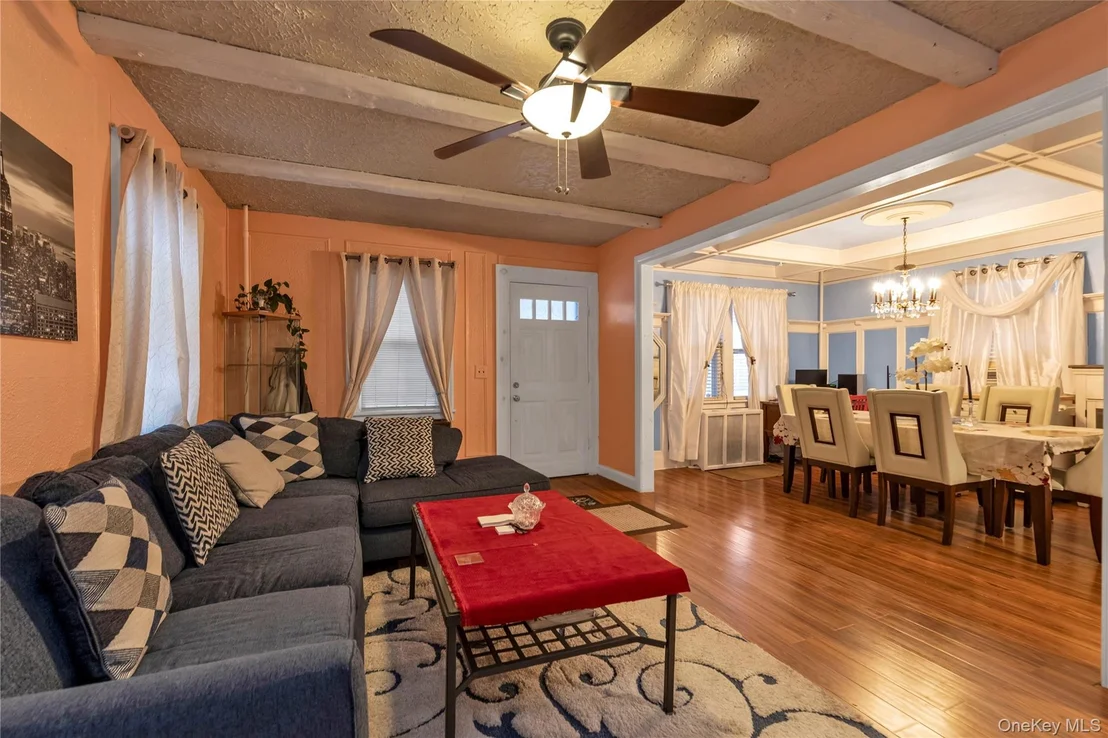 Photo of 69 Forest Avenue