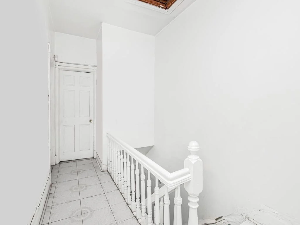 Photo of 4449 Park Avenue