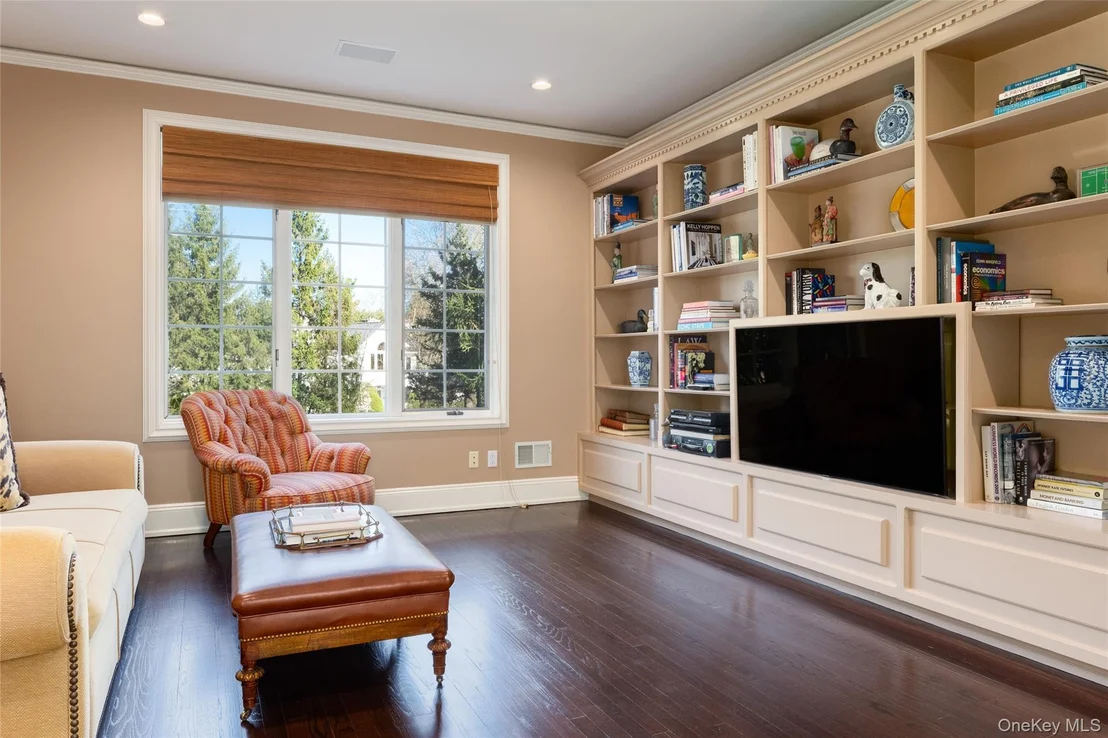 Photo of 7 Coventry Court