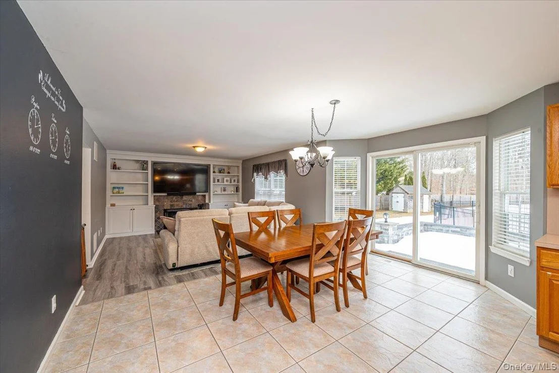 Photo of 47 Cobblestone Drive