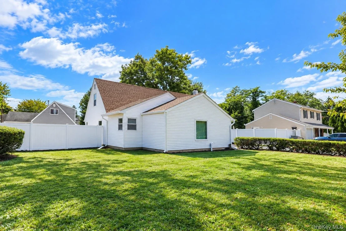 Photo of 14 Arcadia Drive