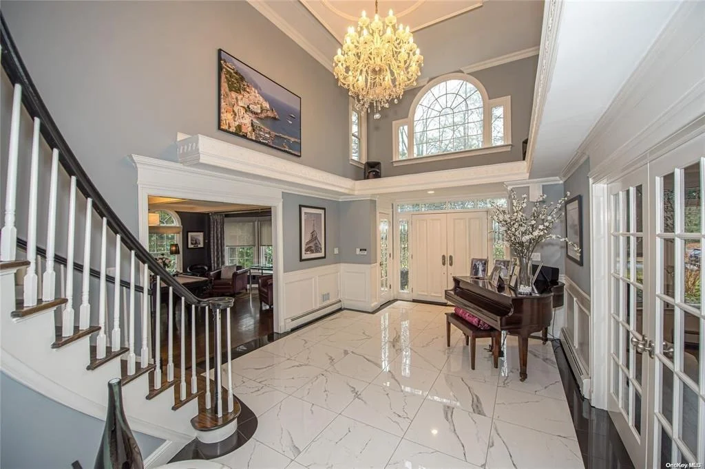 Photo of 205 Laurel Lane