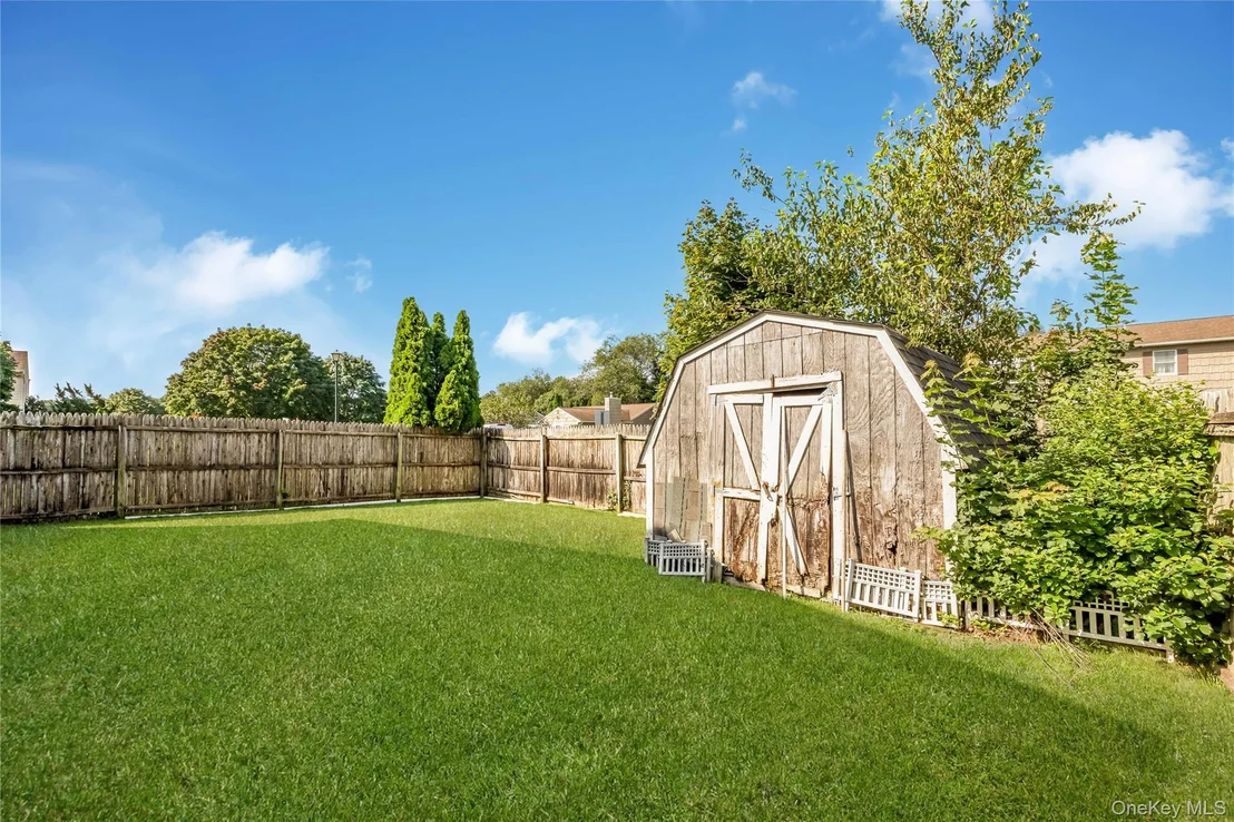 Photo of 11 Shade Tree Lane