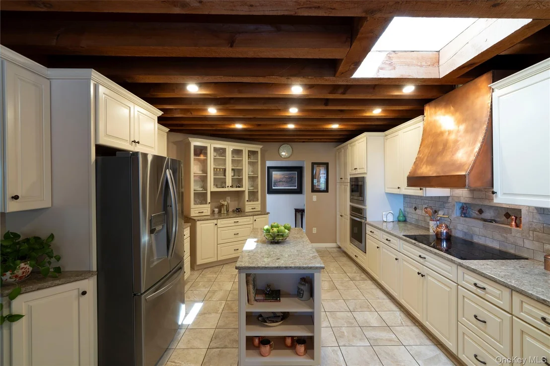 Photo of 115 N Smith Road