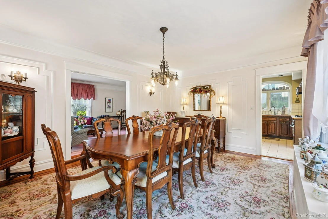 Photo of 18 Chippewa Road
