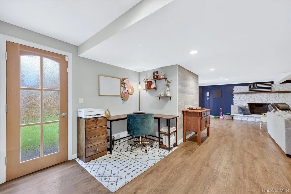 Photo of 8 Ridge Road