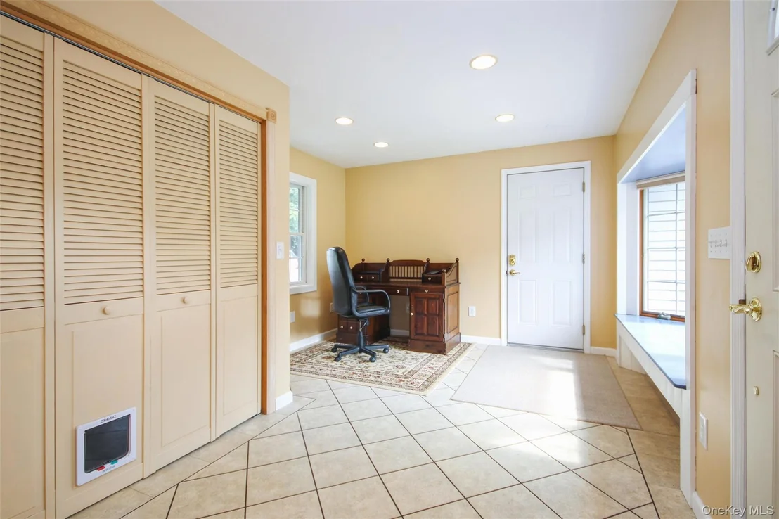 Photo of 183 Fulton Street
