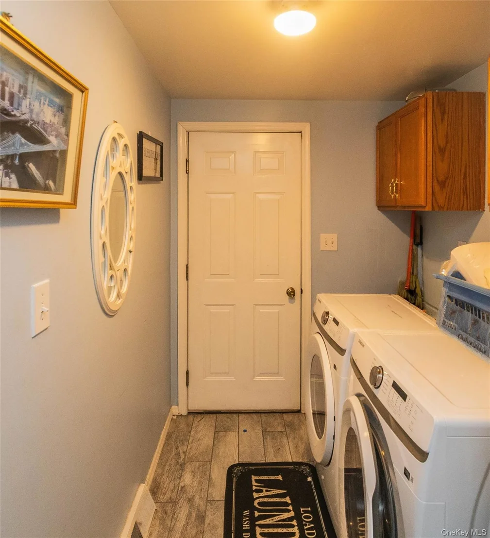 Photo of 19 Biscayne Blvd