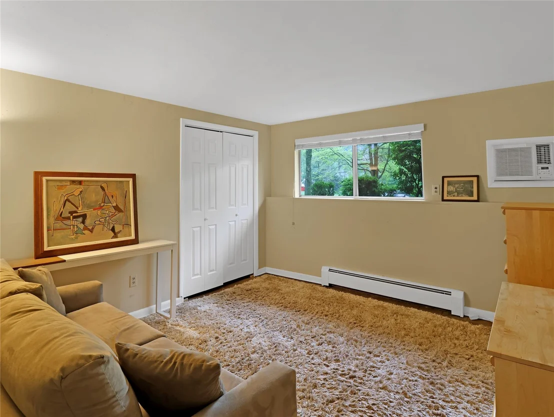 Photo of 2 Hedge Row