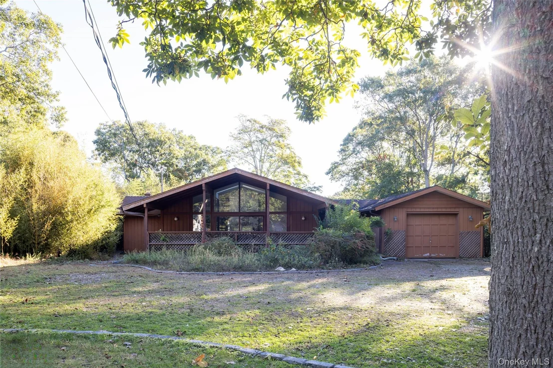Photo of 15 Nautilus Drive