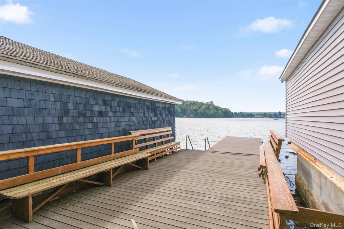 Photo of 24 Tamarack Road