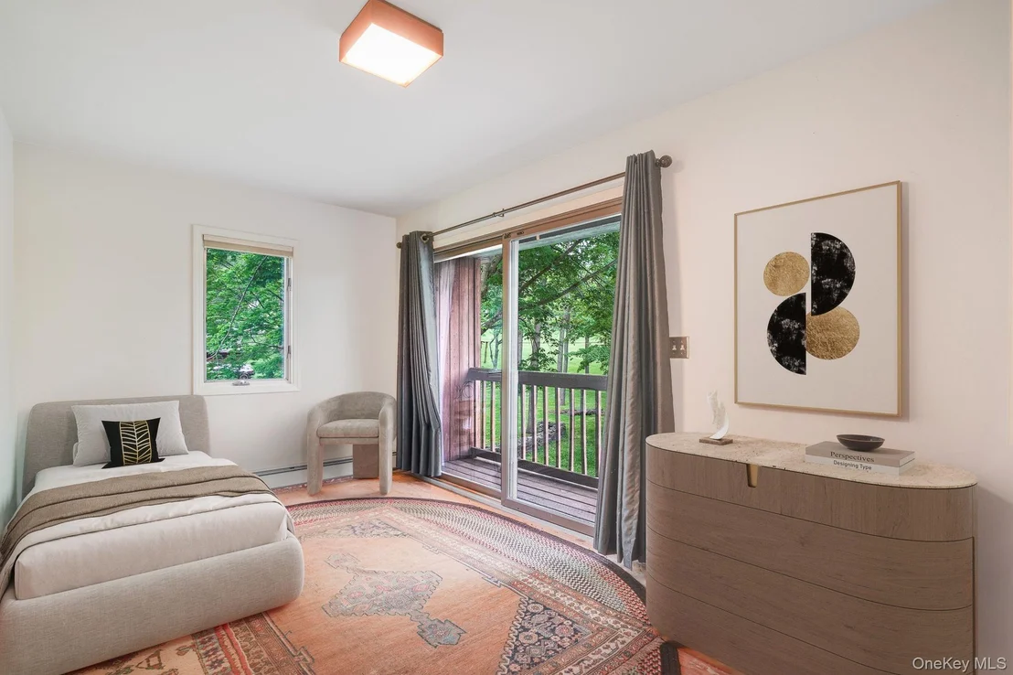 Photo of 8 Kingwood Park